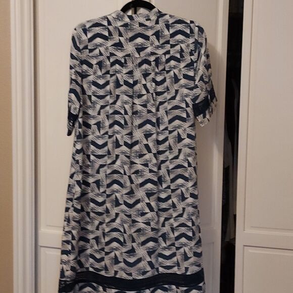 Alfani Blue and White Geometric Pattern A-Line Shift Dress Size 8 - Picture 10 of 15
